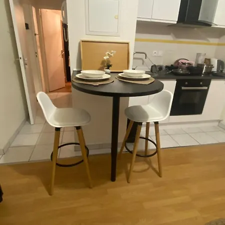Le Petit Soleil Appartement *